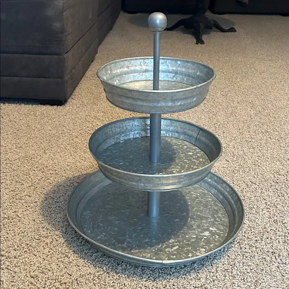 A galvanized pottery barn tiered stand - Picture 3 of 9